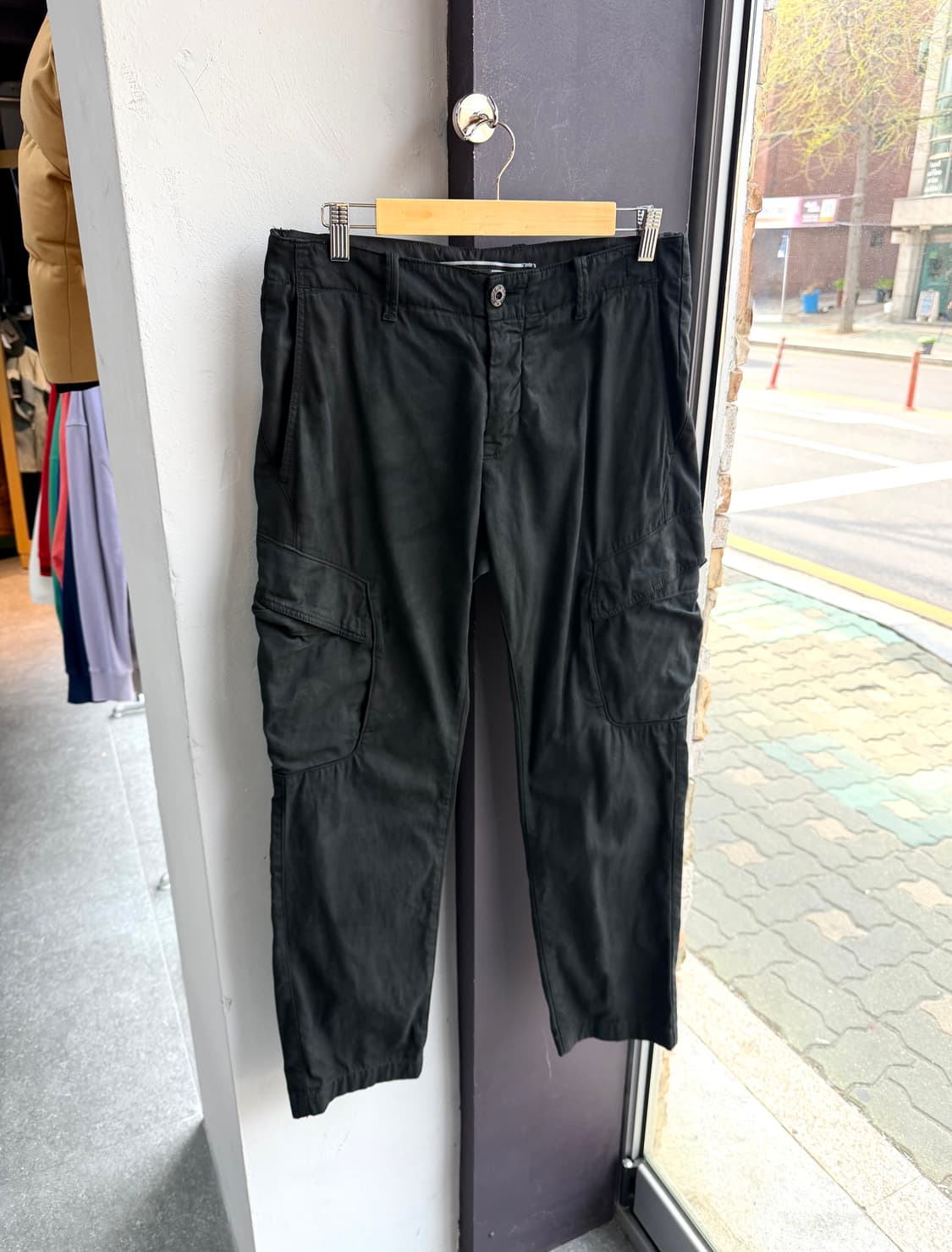 32/ 스톤아일랜드 가먼트다이드 클래식 카고팬츠 상품이미지2