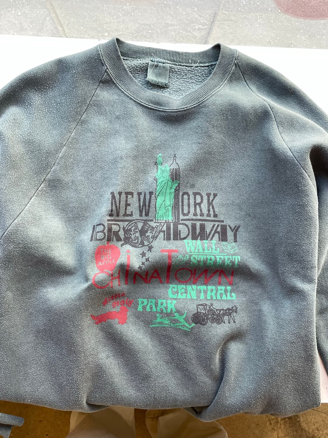 90’s USA “New york”vintage Sweatshirt 🗽 상품이미지5