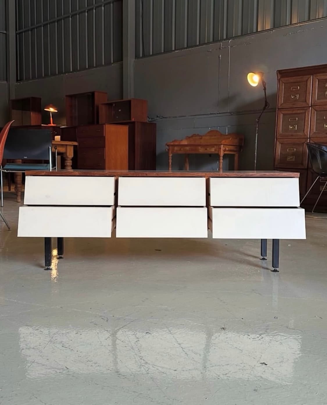 빈티지가구 70s 투톤 사이드보드 상품이미지2