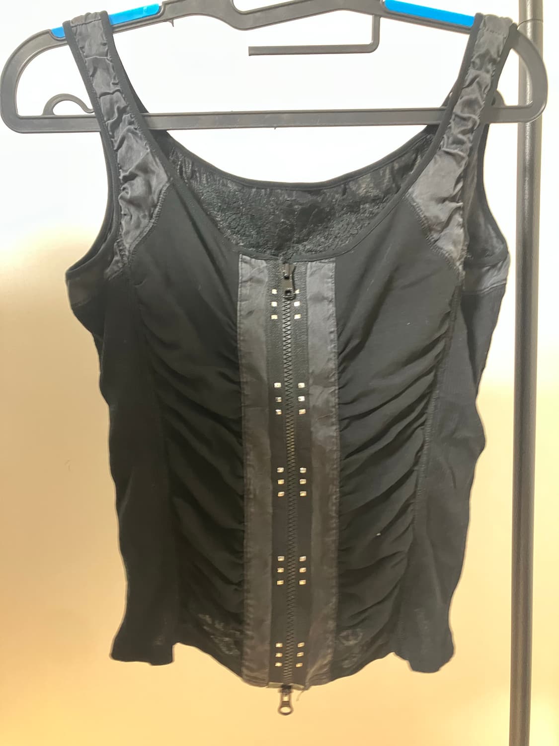 Goth Lace Sleeveless 고스 레이스 슬리브리스 상품이미지1