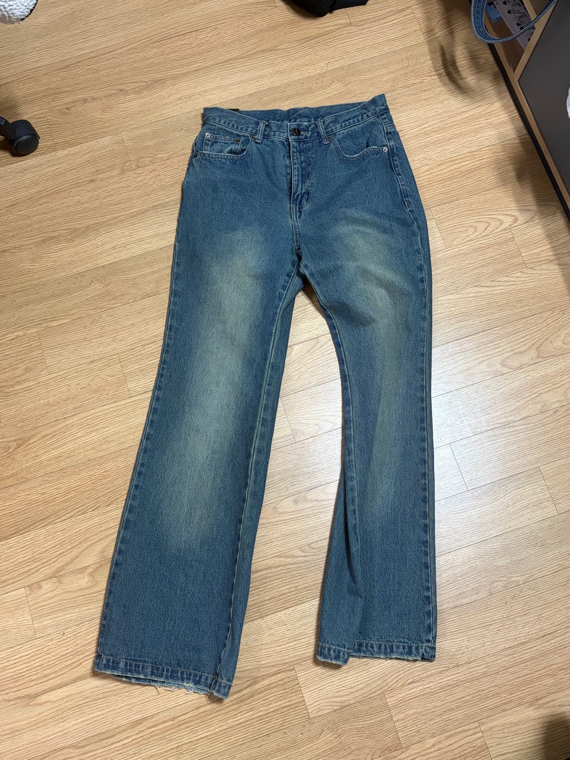 디스트로이드 플레어 데님 팬츠 (빈티지블루) 48size 상품이미지2