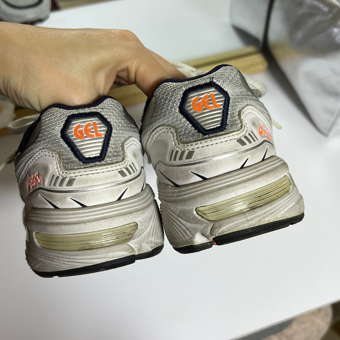 아식스 젤 1090 화이트미드나잇 230 상품이미지4