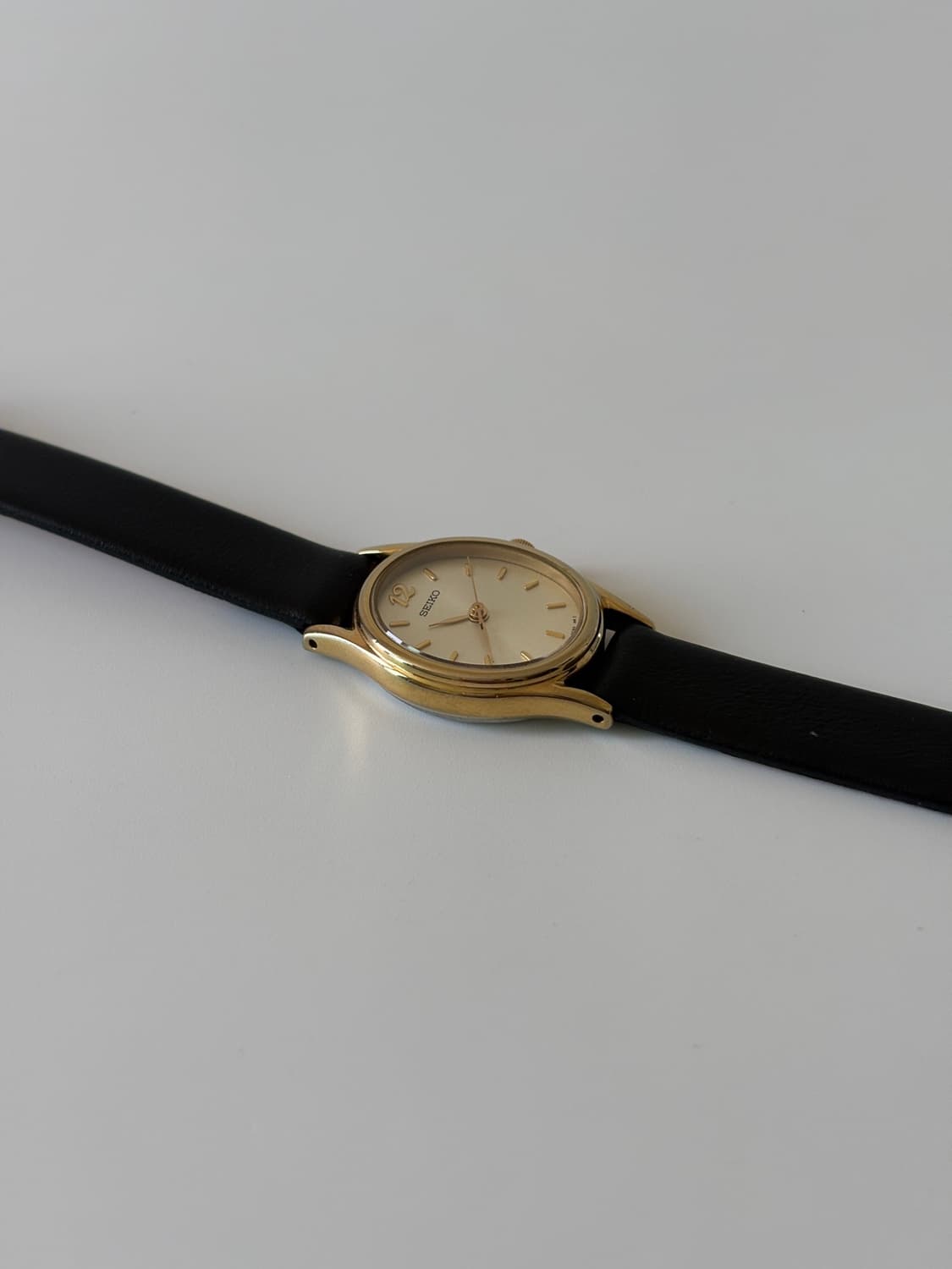 2000s Gold Oval Ladies Quartz 상품이미지6
