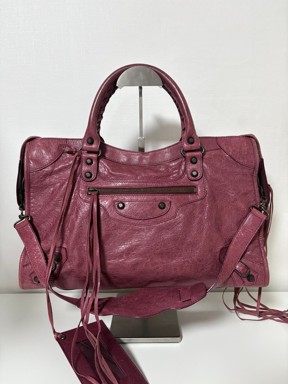 발렌시아가 시티 모터백 미디움 버건디 상품이미지1