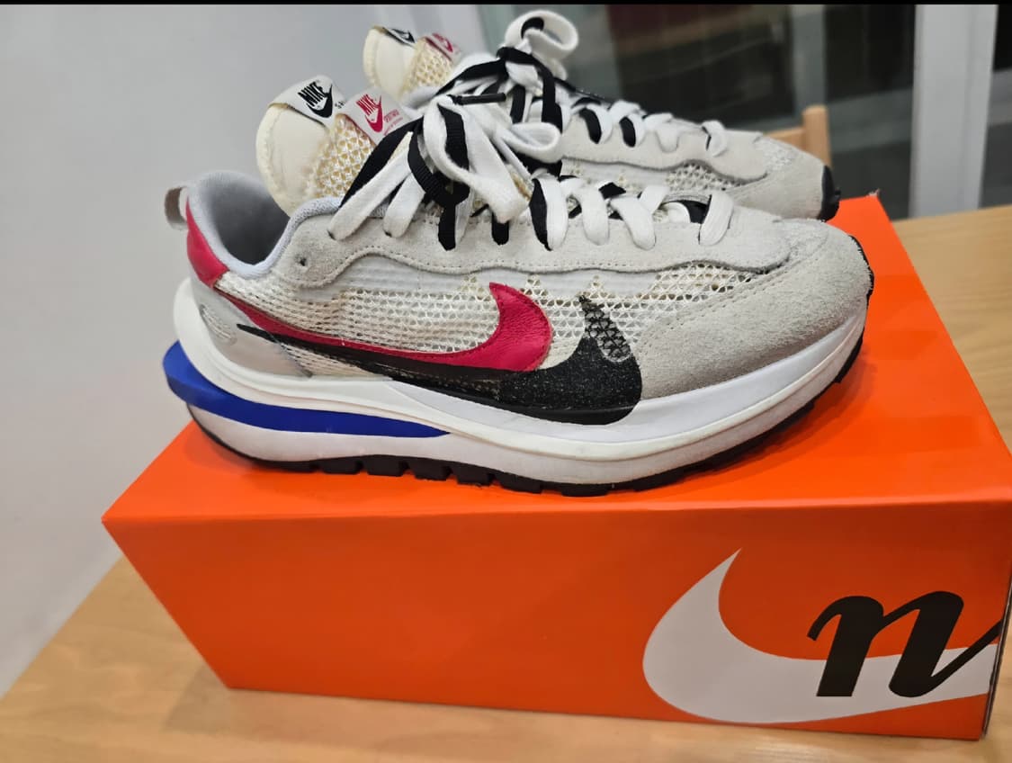 나이키 베이버와플 사카이 푸시아 상품이미지2