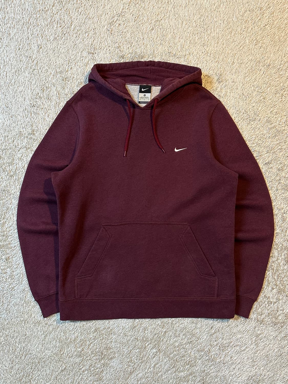 나이키 NIKE 스우시 후드티 버건디 상품이미지1