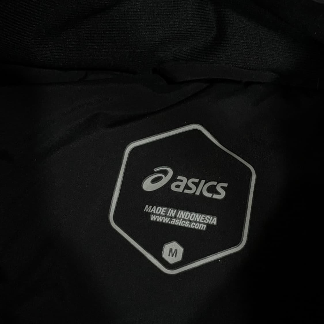 100 아식스 푸퍼 패딩 상품이미지3