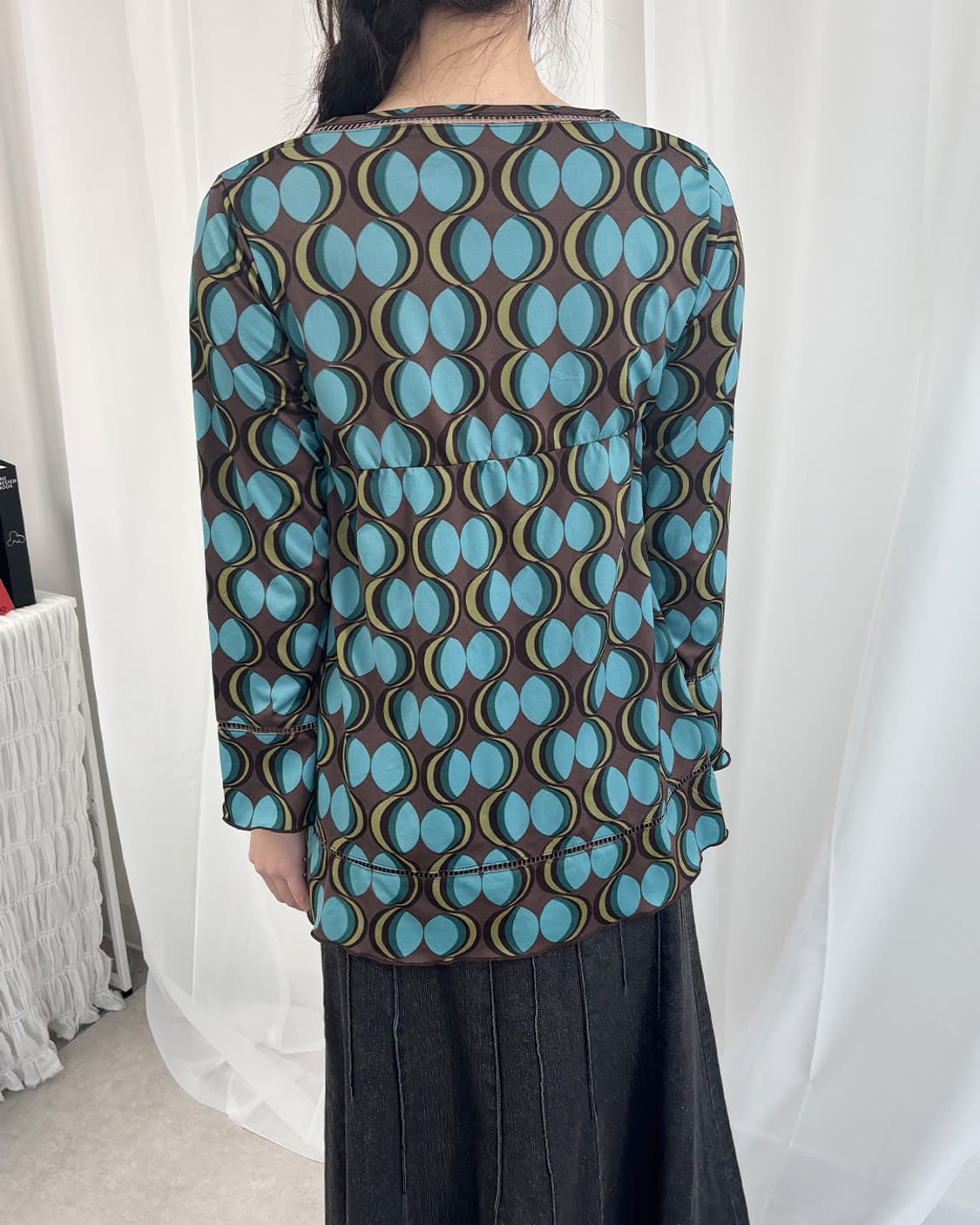 레트로 기하학적 물방울 무늬 플레어 탑 상품이미지5