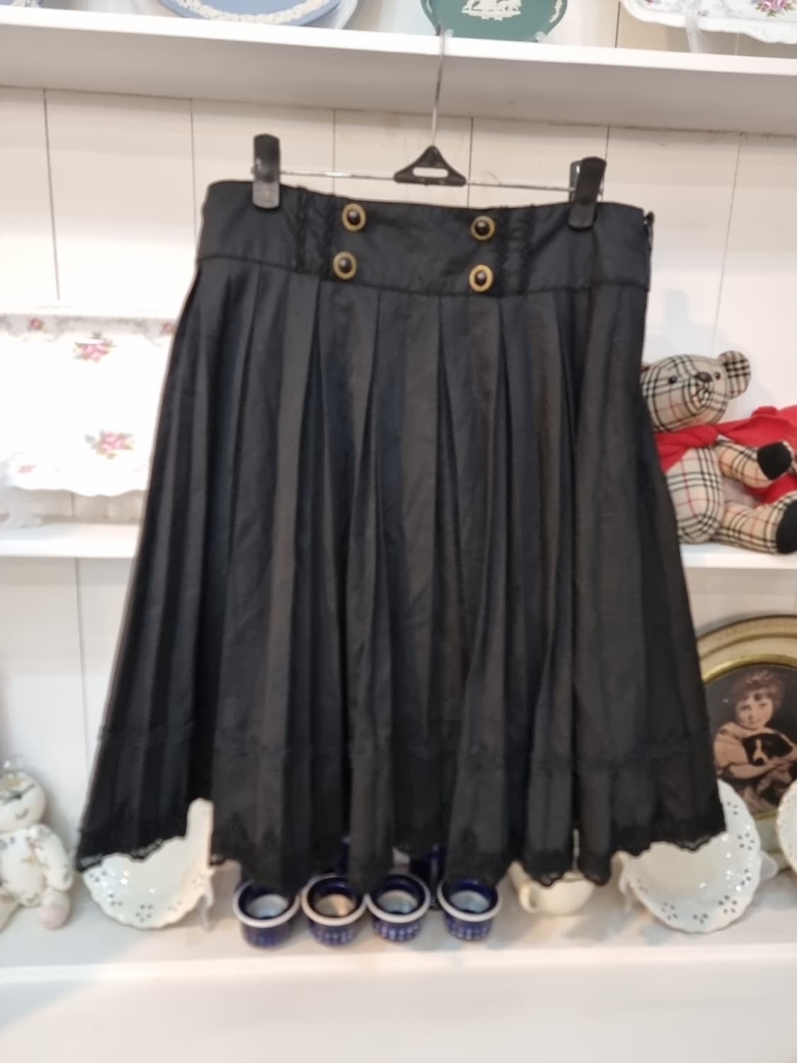 axes femme 하이웨이스트 블랙 플레어 스커트 상품이미지1