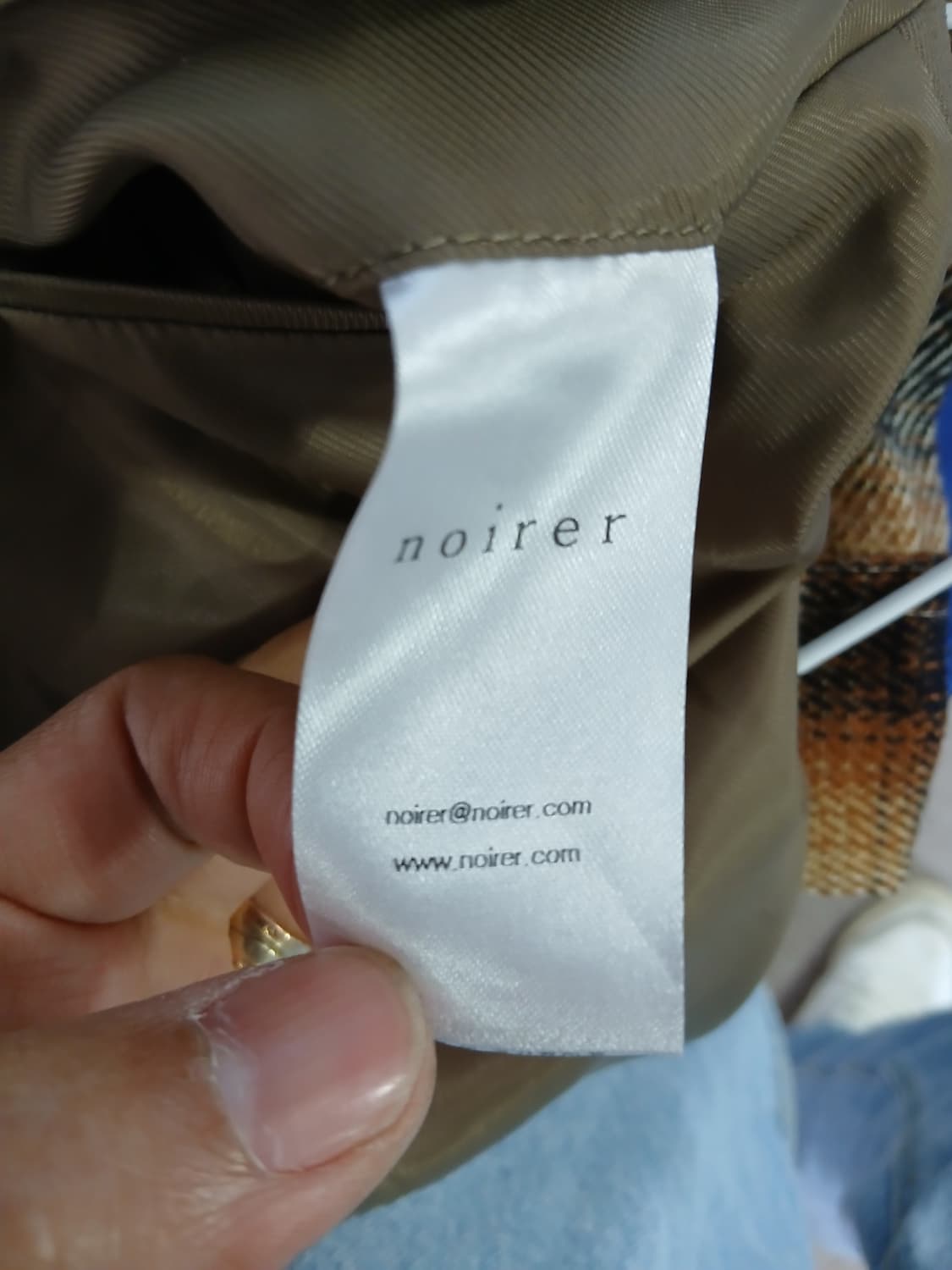 노이어 카키색 남성용 롱 코트 상품이미지4