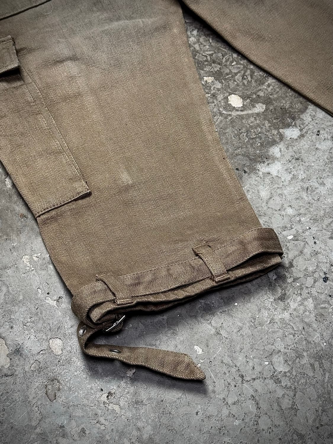 Sand Beige Belted Cargo Shorts 상품이미지7