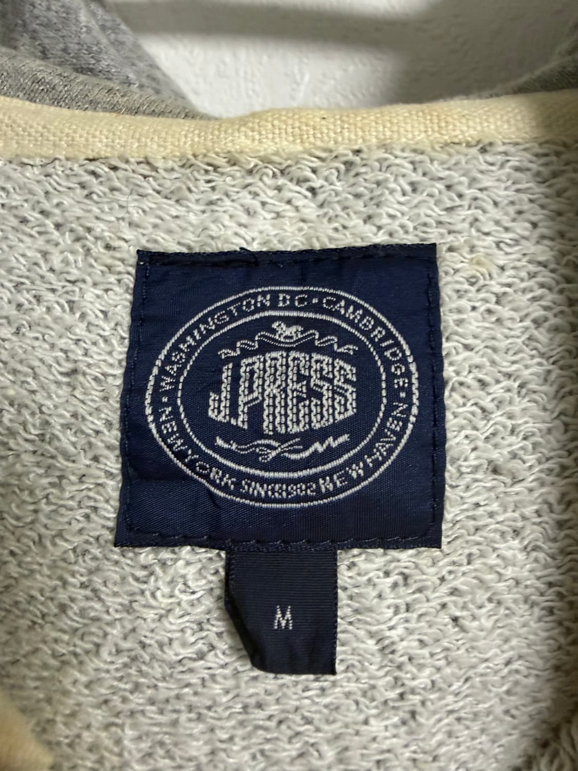 제이 프레스 후드 집업 상품이미지3