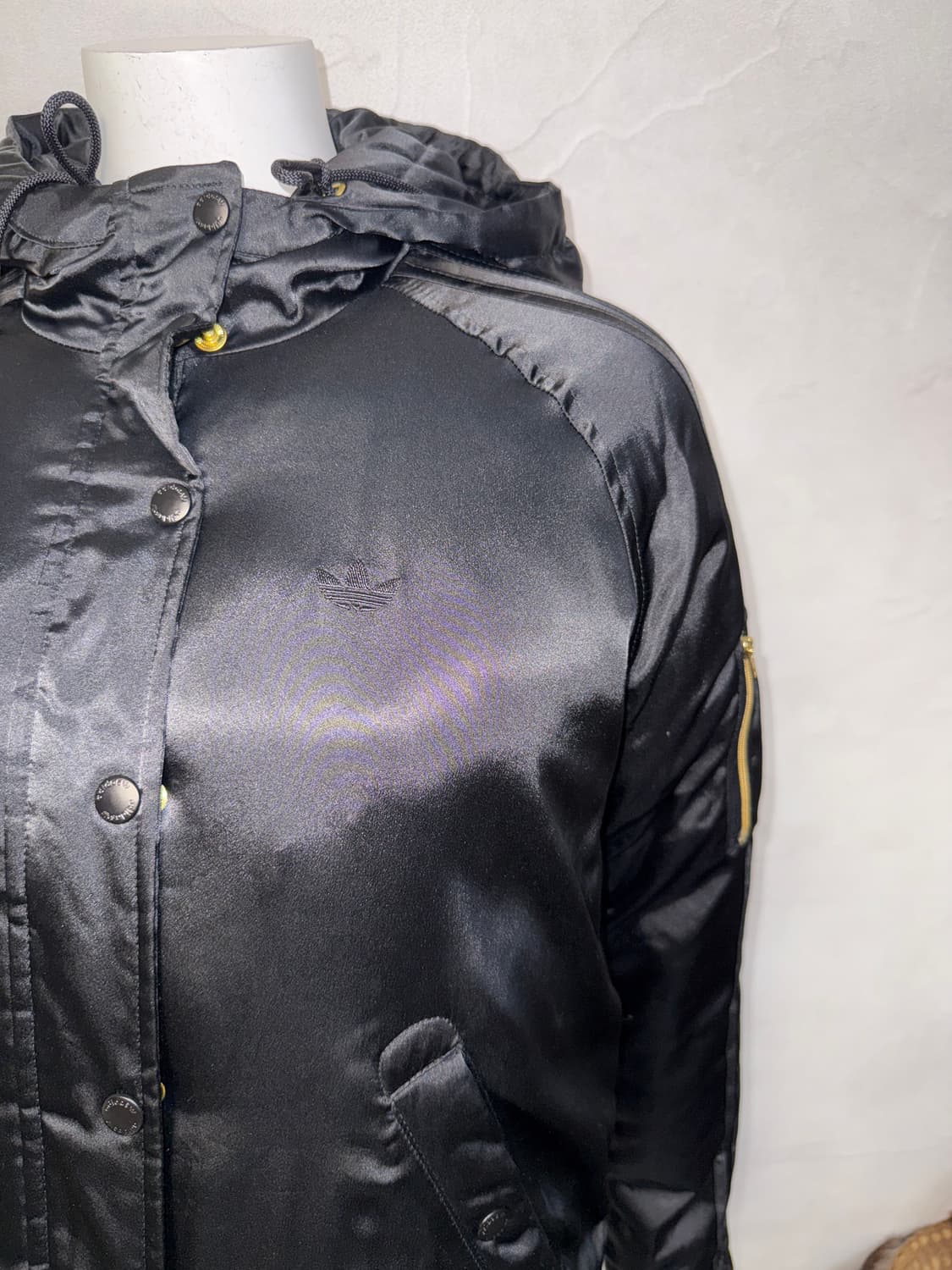 Adidas satin bomber duck down padding 상품이미지8