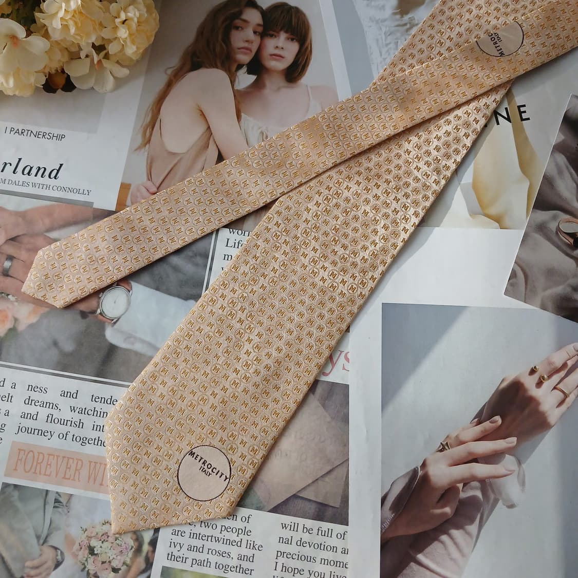 메트로시티 실크 옐로우 모노그램 넥타이 9.7cm A+등급 A19293 상품이미지3