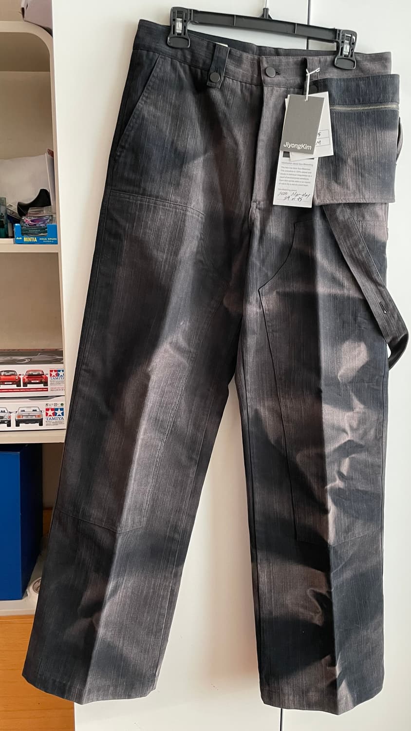 지용킴 25aw 더블니 상품이미지3