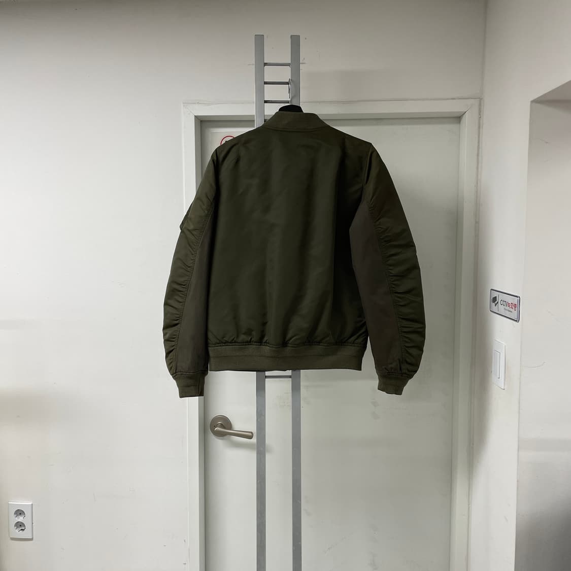 칼하트 MA-1 항공 자켓 S 상품이미지7