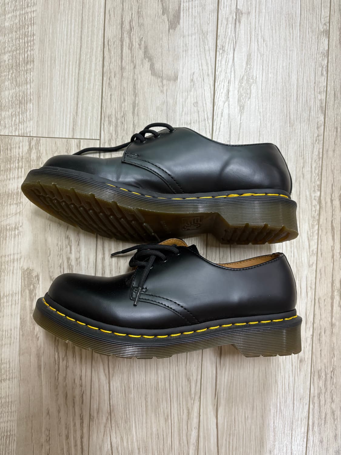 닥터마틴 1461 3홀 스무스 240 상품이미지2