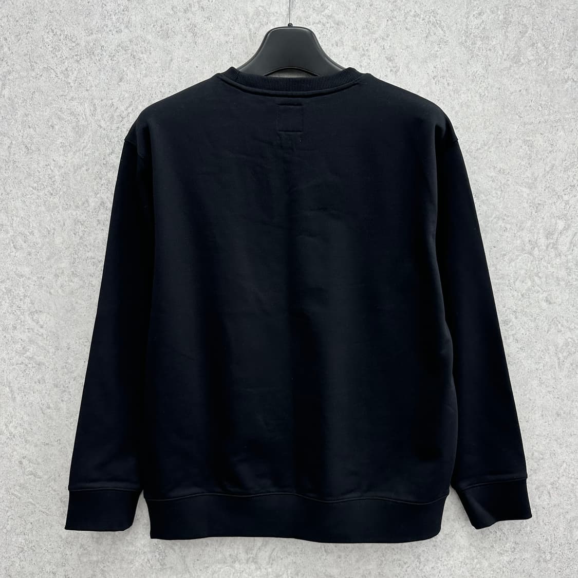 105 헤지스 남자 루즈핏 맨투맨 상품이미지2