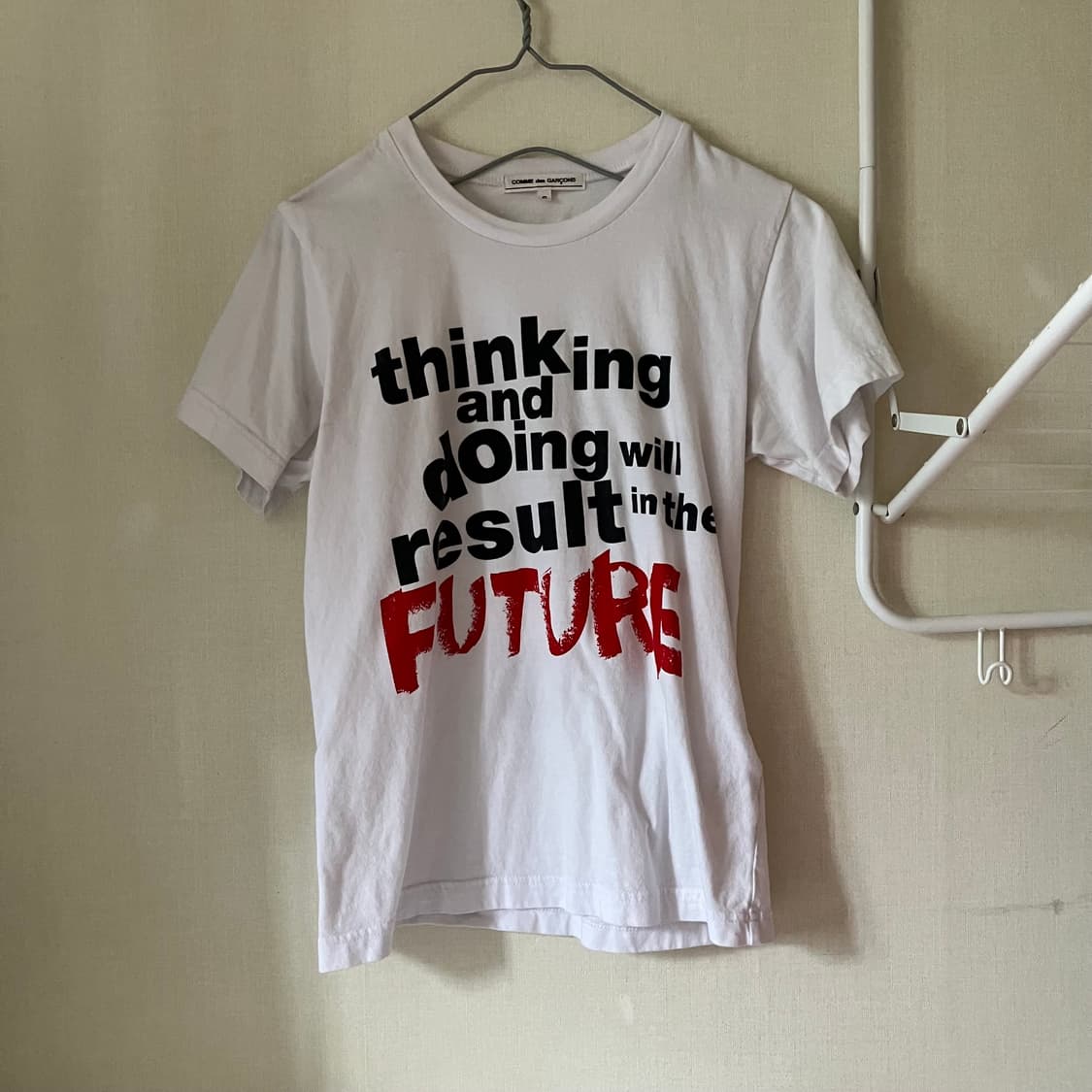 꼼데가르송 Printing T-shirt 상품이미지1