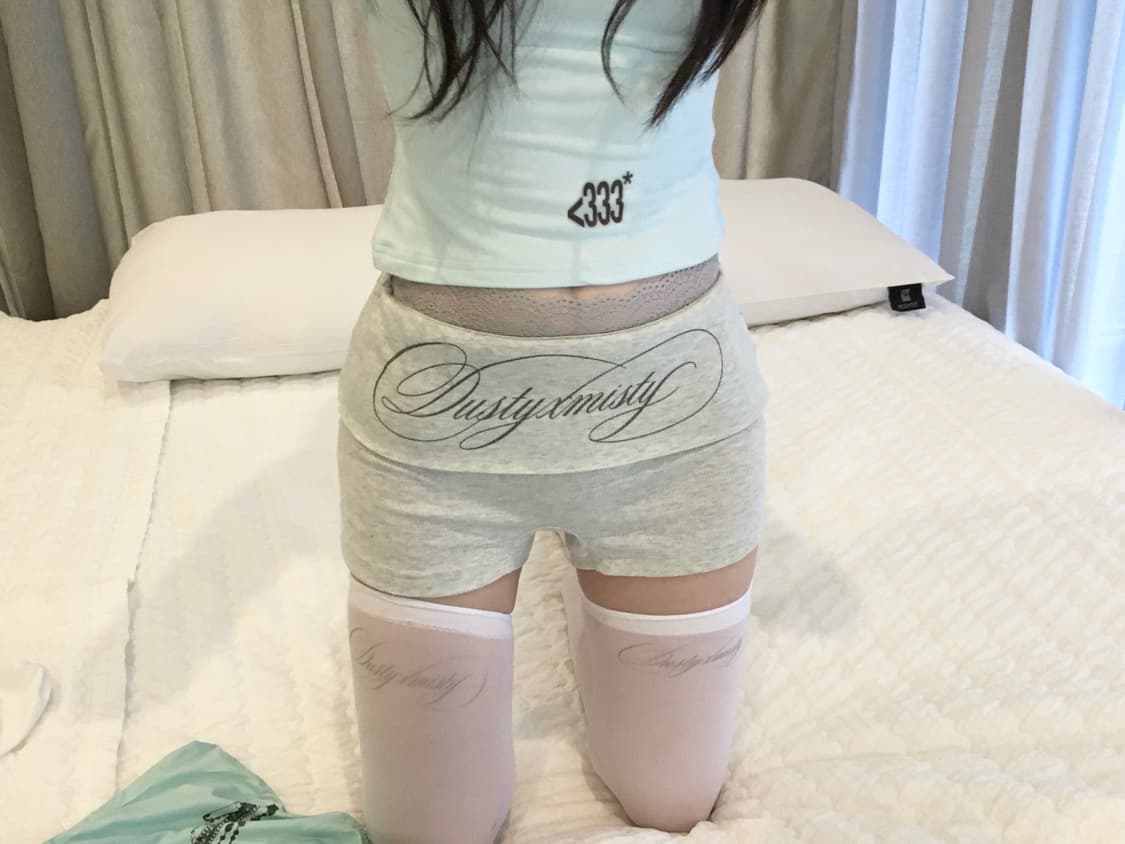 Gray Lettering Shorts mom 상품이미지1