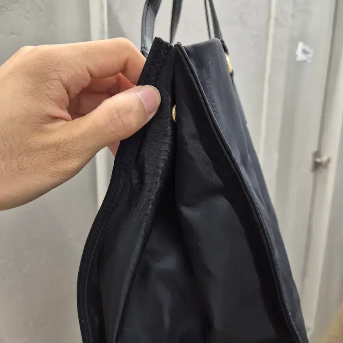 토리버치 블랙 나일론 토트백 상품이미지4