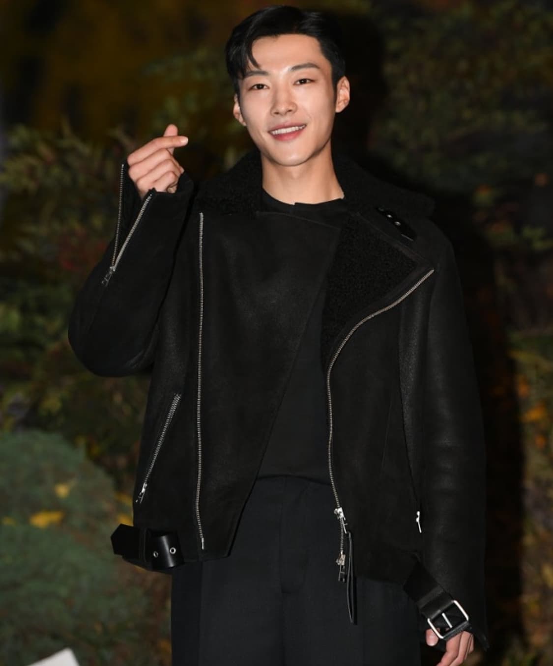 우도환 착용 올세인츠 바이워드 시어링 자켓 상품이미지1