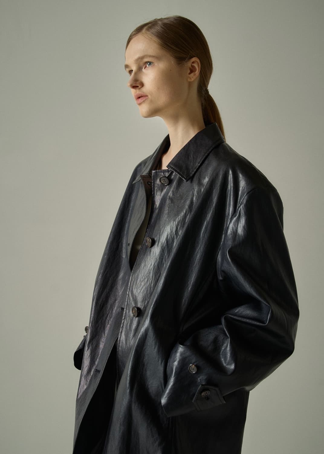 파사드패턴 레더 하프코트 상품이미지3