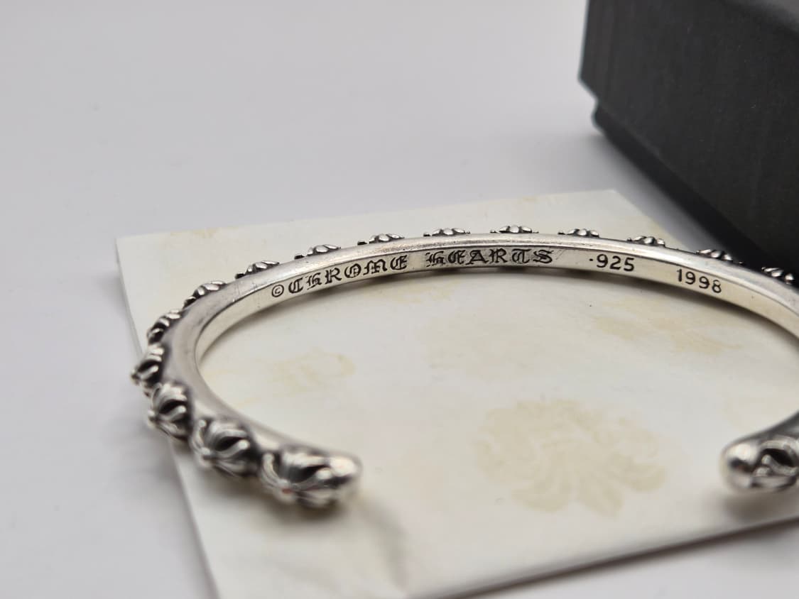 크롬하츠 정품 멀티 크로스 뱅글 팔찌 L 판매 상품이미지4