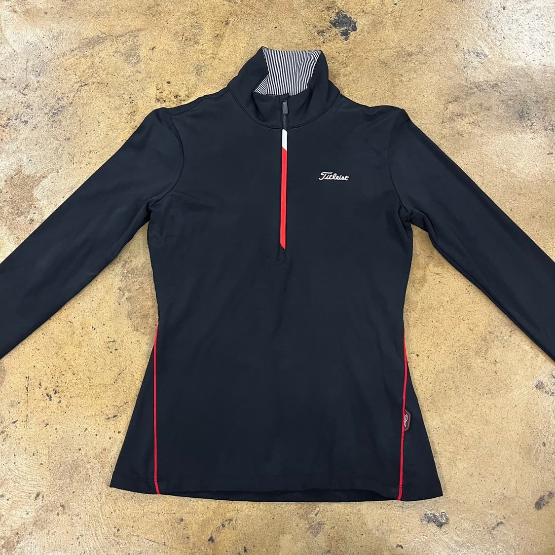 [정품/S] 타이틀리스트 블랙 하프넥 골프웨어 b17 상품이미지3