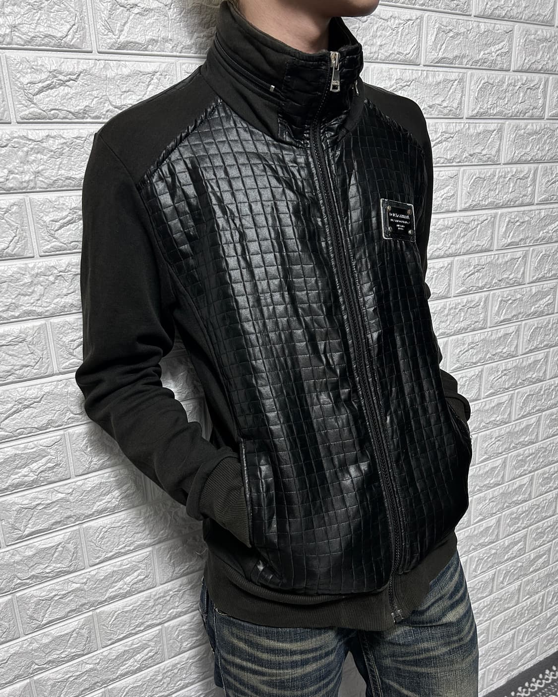 돌체앤가바나 레더 터치 하이브리드 집업 상품이미지1