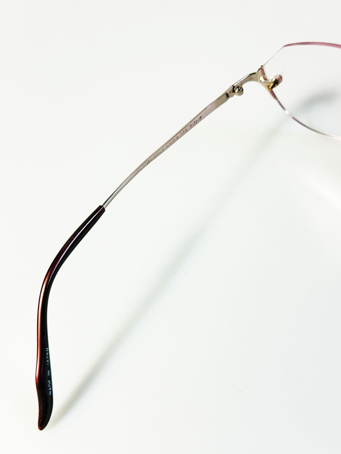 JUNKO SHIMADA 티타늄 무테 오벌 빈티지 틴트 안경 상품이미지7