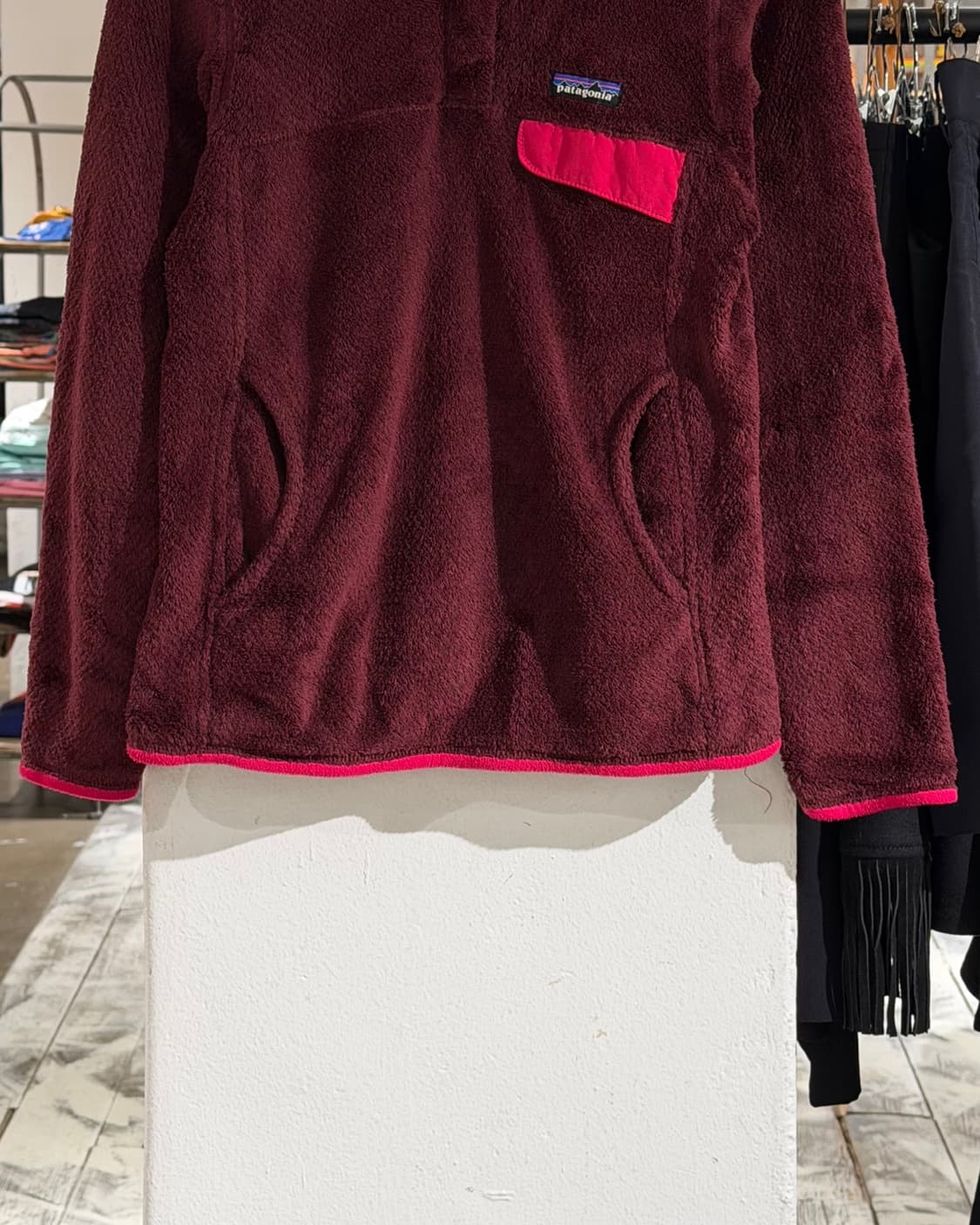파타고니아 우먼스 버건디 리툴 스냅티 풀오버 플리스 상품이미지5