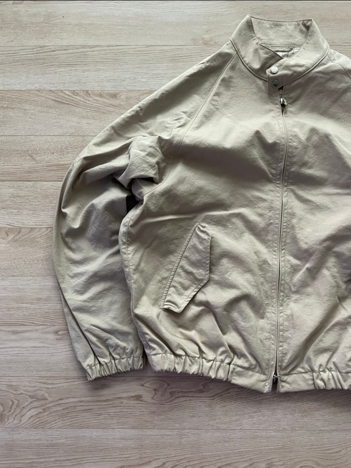 뷰티앤유스 유나이티드 애로우즈 해링턴 블루종 자켓 M 사이즈.

 상품이미지3