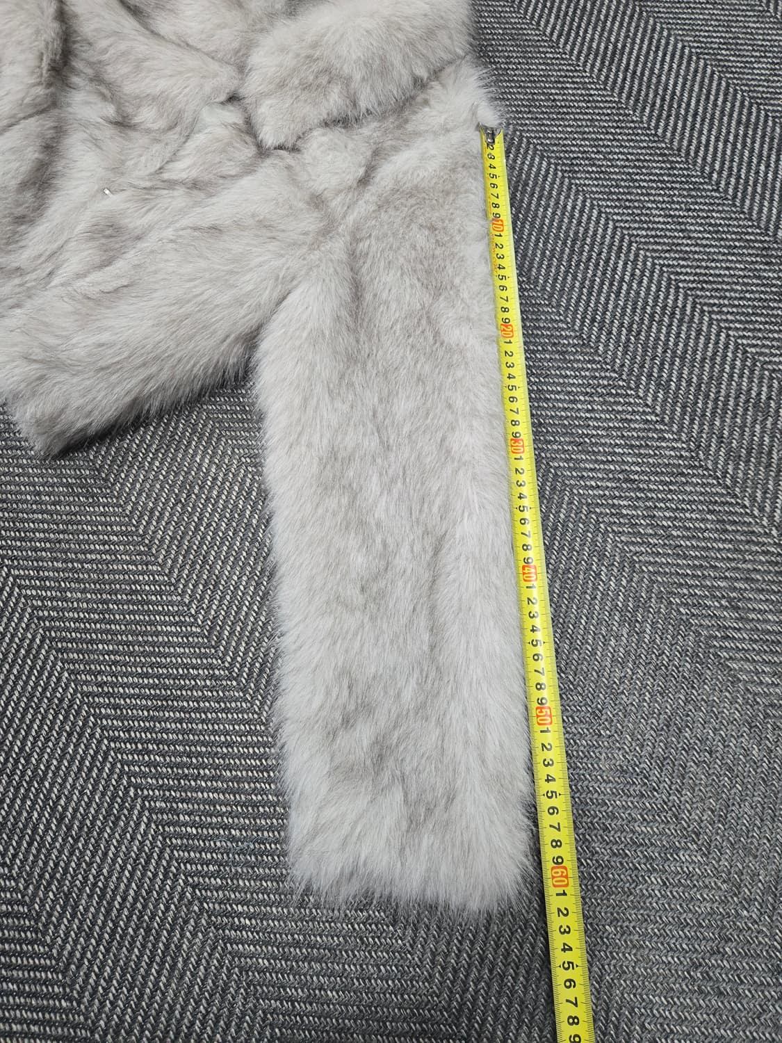 비터셀즈 24ss 크롭 퍼 자켓 그레이 상품이미지8