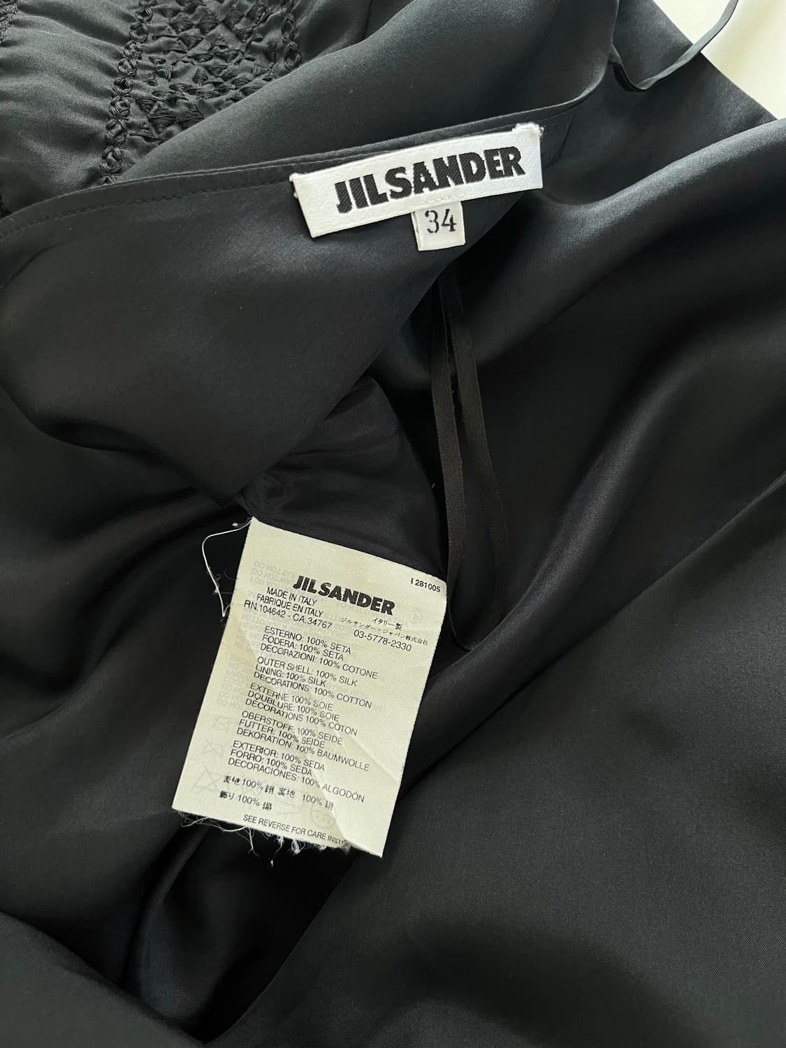 silk back open blouse 상품이미지10