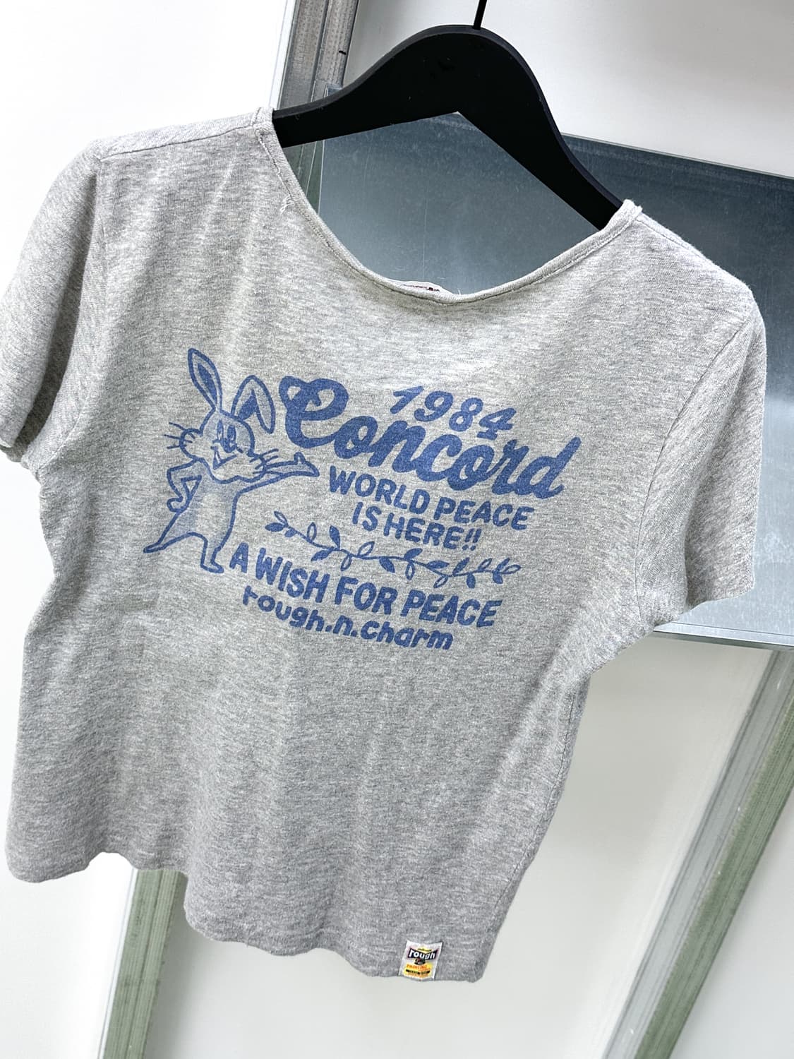 84 gray u neck t shirt 상품이미지5