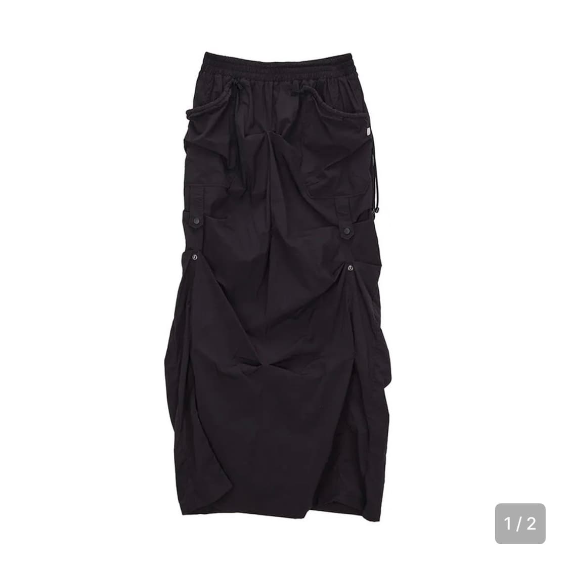 HYBRID SHIRRING MAXI SKIRT IN BLACK 상품이미지2