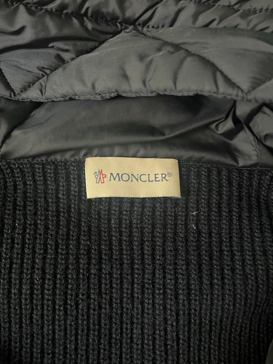 몽클레어 후드니트패딩 상품이미지3