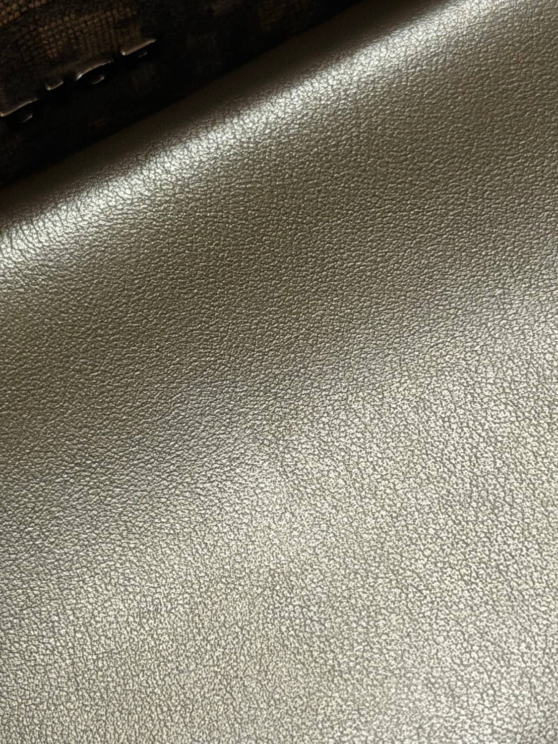 디올 오블리크 새들백 다크브라운  상품이미지9