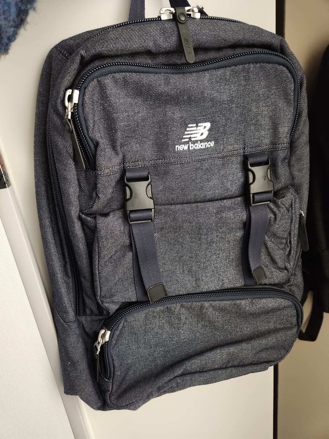 뉴발란스 빅 백팩 상품이미지1