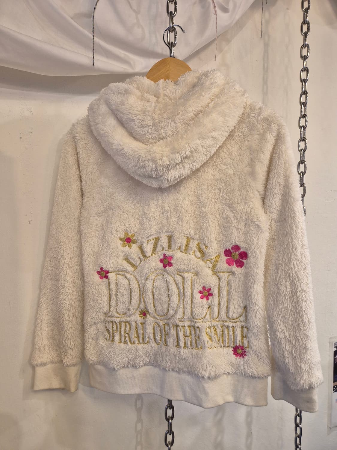 liz lisa doll 리즈리사돌 레터링 자수 폼폼이 플리스 후드집업 상품이미지3