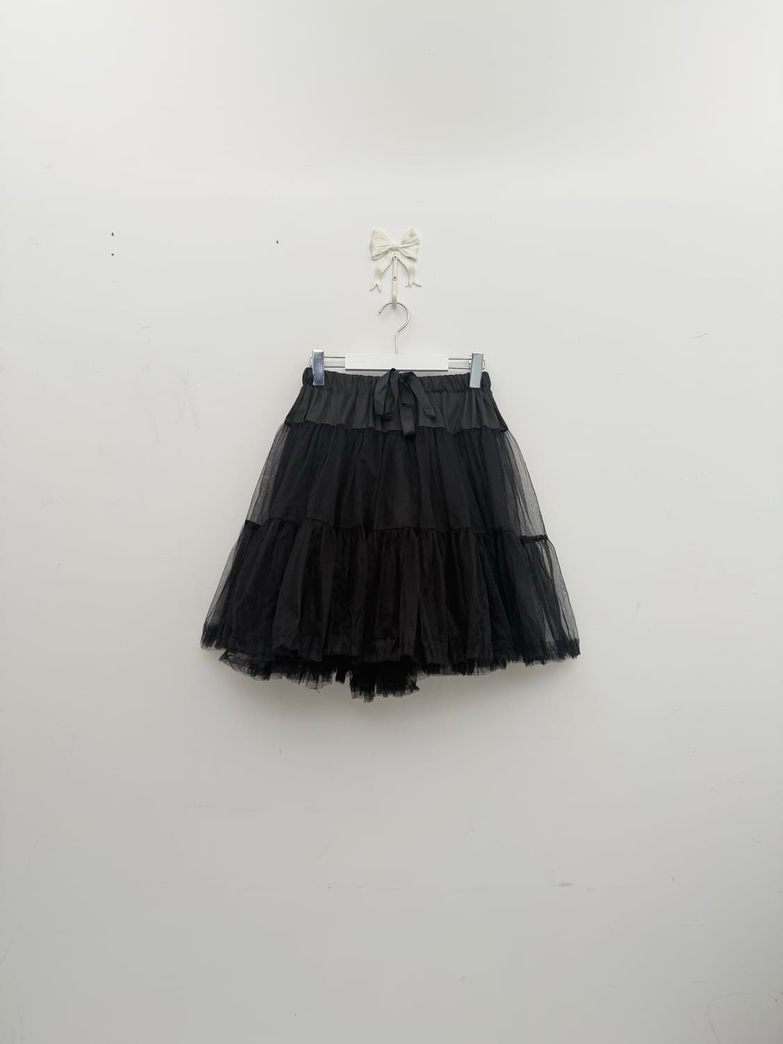 블랙 메쉬 볼륨 미디 스커트 상품이미지3