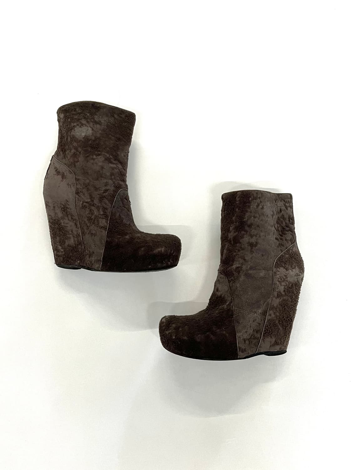 릭오웬스 2014FW 런웨이 디스트레스드 시어링 모터 부츠 상품이미지1