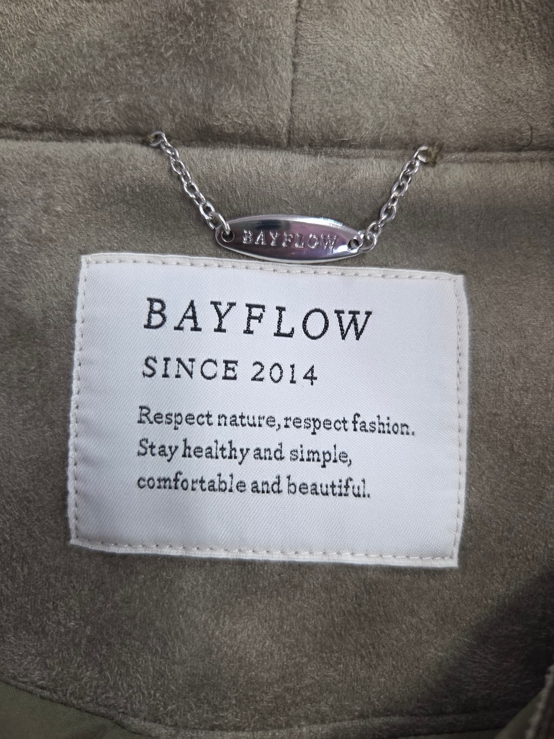 BAYFLOW 브이넥 노카라 페이크 스웨이드 롱 코트 상품이미지5