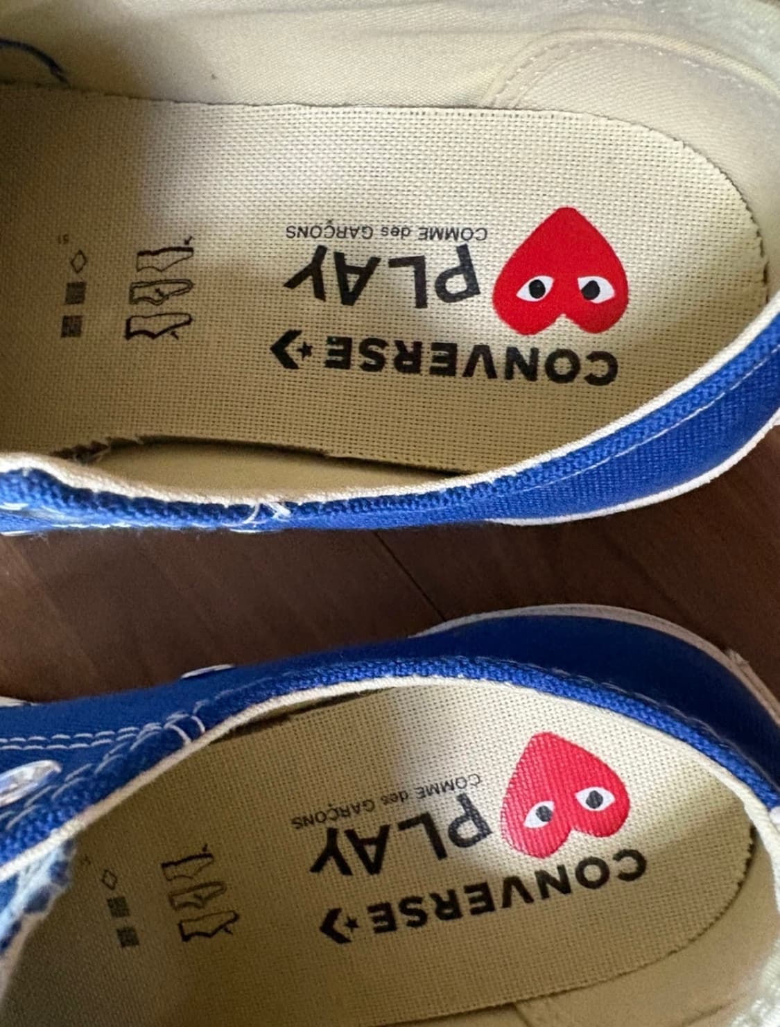 컨버스 x 플레이 꼼데가르송 척 70 로우 블루 쿼츠 240 상품이미지6