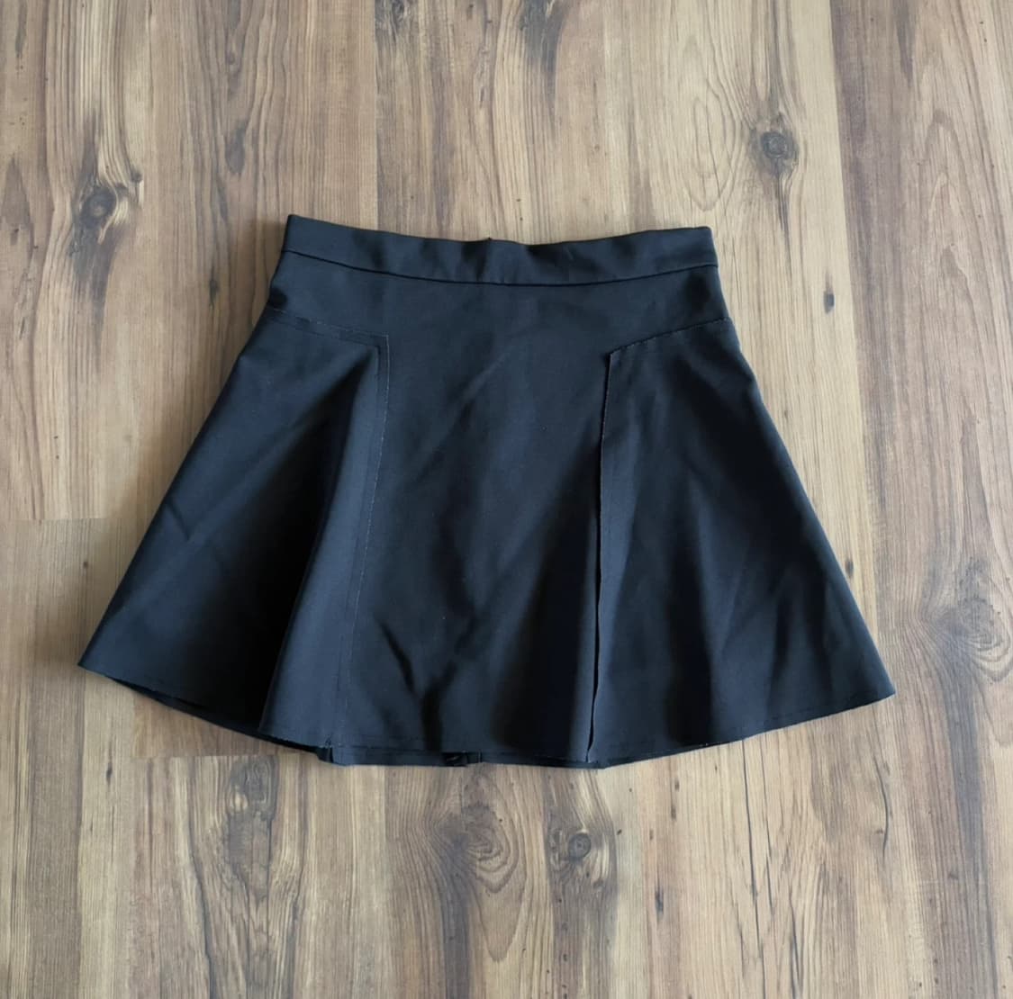 코인코즈 블랙 A라인 미니스커트 상품이미지1