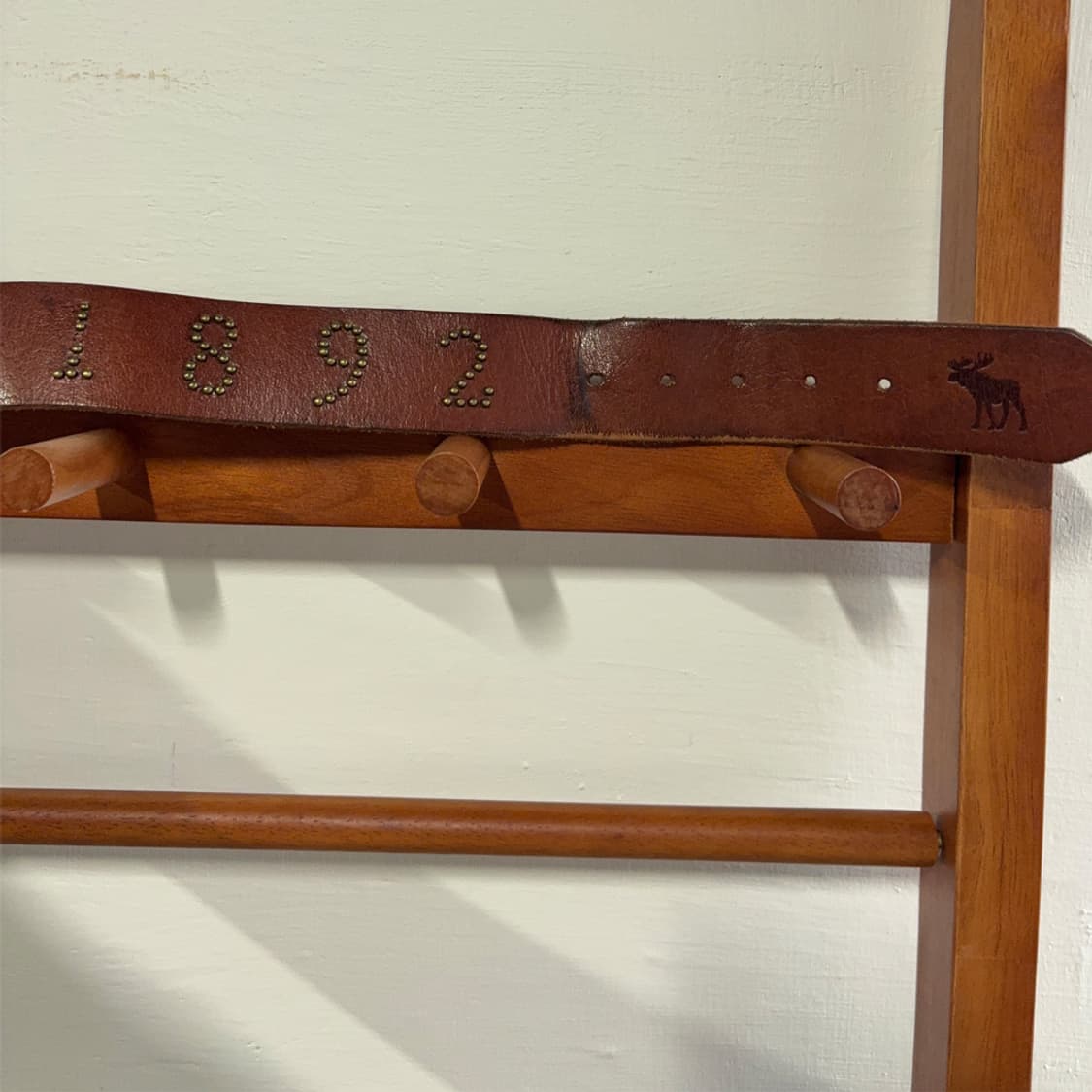 Abercrombie & Fitch Studded Leather Belt 상품이미지7