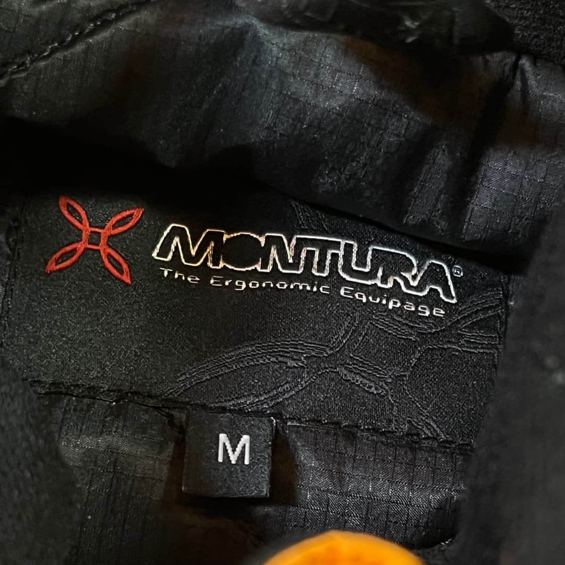 몬츄라 배색 마운틴 점퍼  상품이미지5