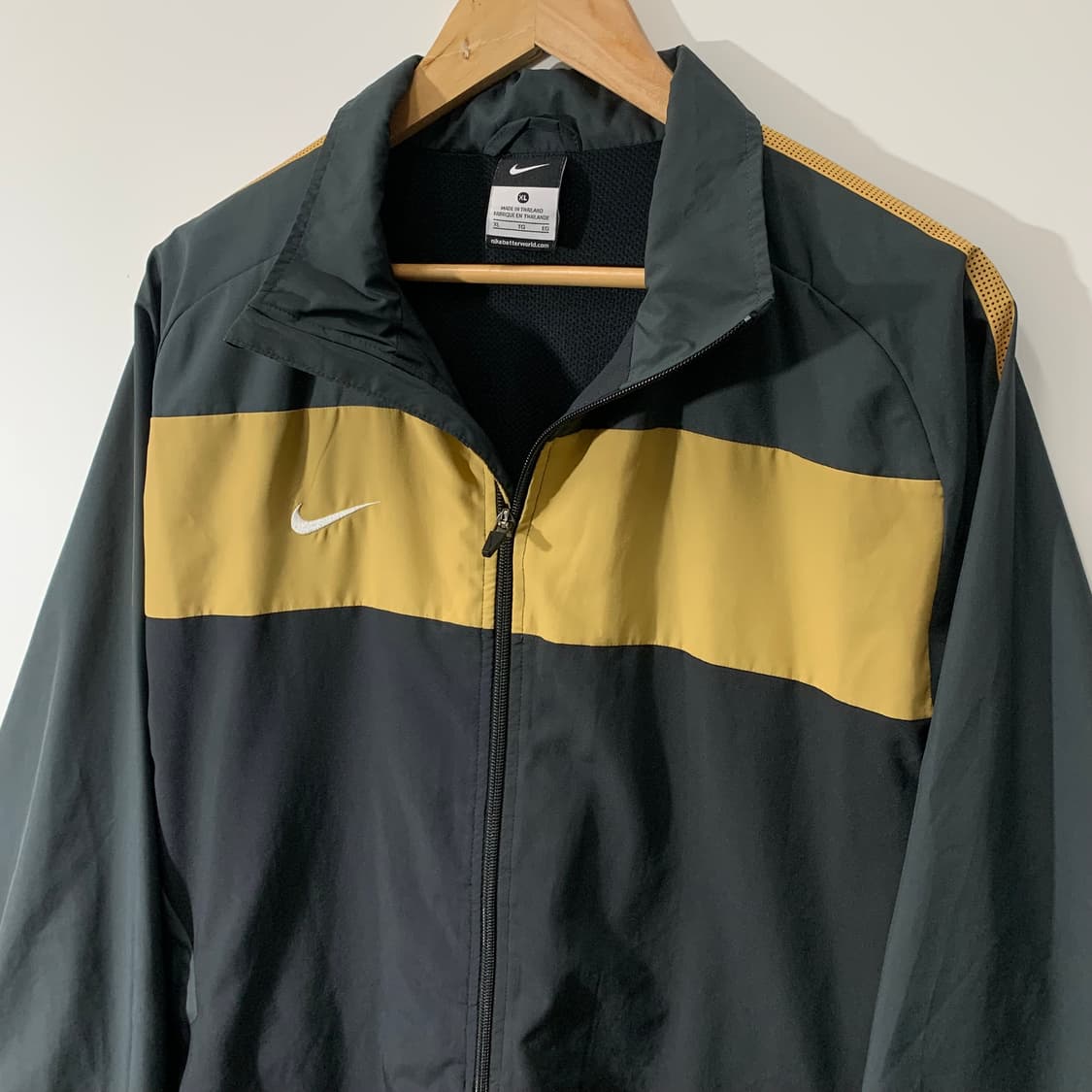 나이키 올드스쿨 바람막이 상품이미지2