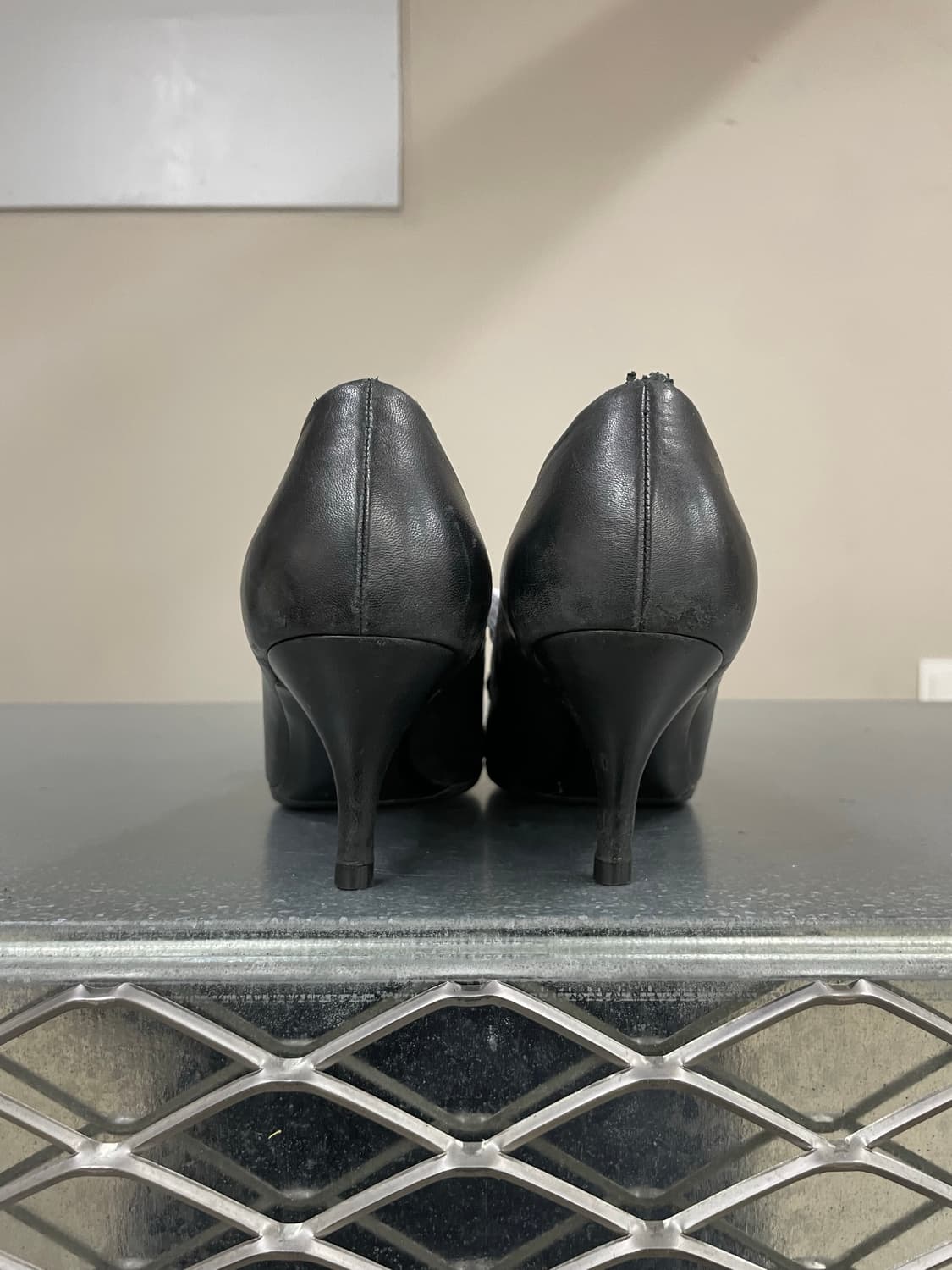 페레가모 파라 펌프스 힐 5D 상품이미지3